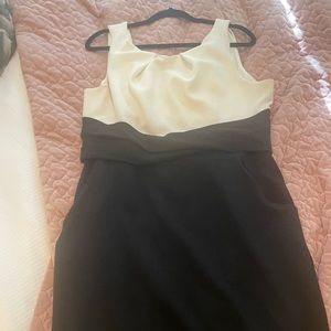 Black & White sleeveless dress